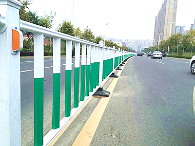 道路隔离护栏 - 大发官网图片3