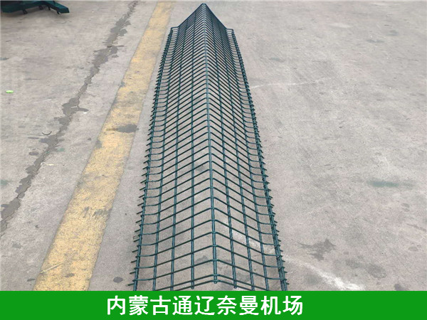 机场护栏网图片1